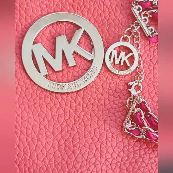 MICHAEL KORS SET - Picture 2 of 10